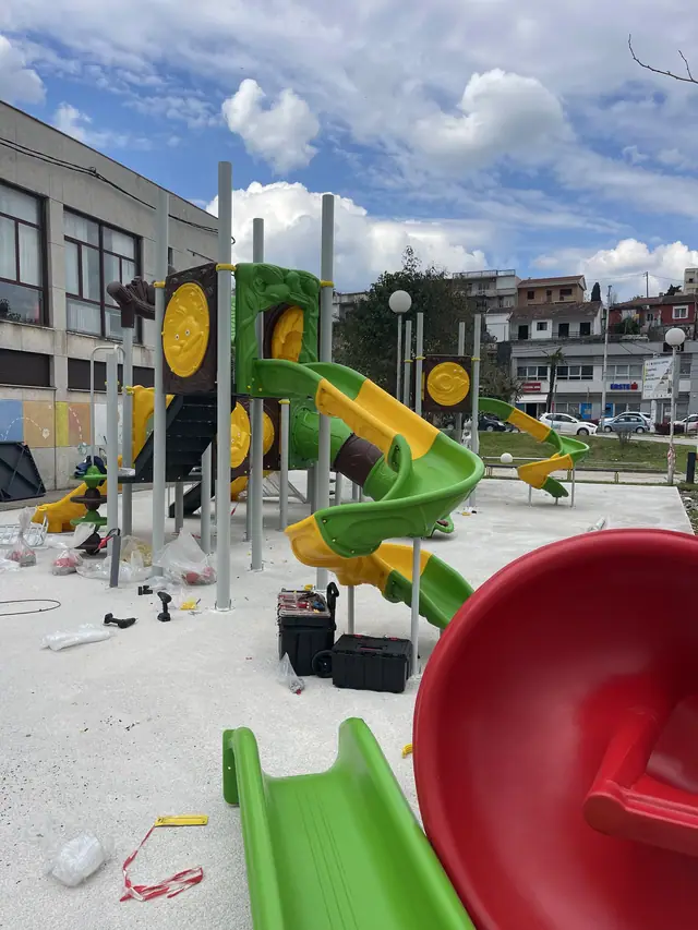 Dječiji park uz šetalište, Ulcinj — Deco Fun